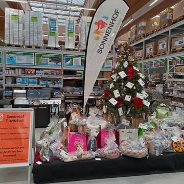 © Hornbach Eisenstadt
Quelle: Hornbach Eisenstadt Foto der Wunschzettelaktion im Hornbach Eisenstadt